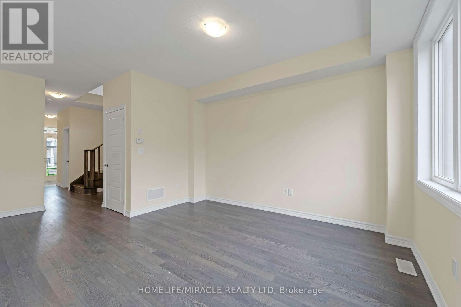41 Sugar May Avenue, Thorold, ON, L2V 0K9 - 11