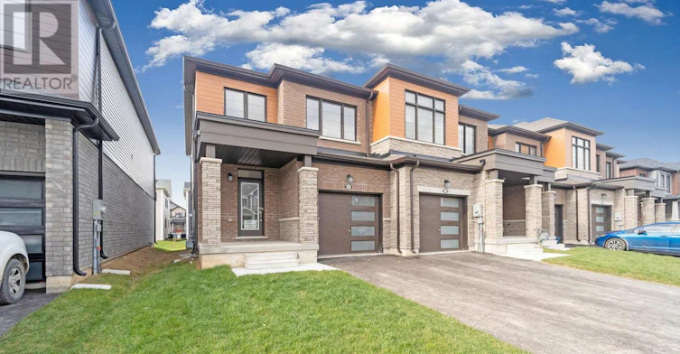 41 Sugar May Avenue, Thorold, ON, L2V 0K9 - 2