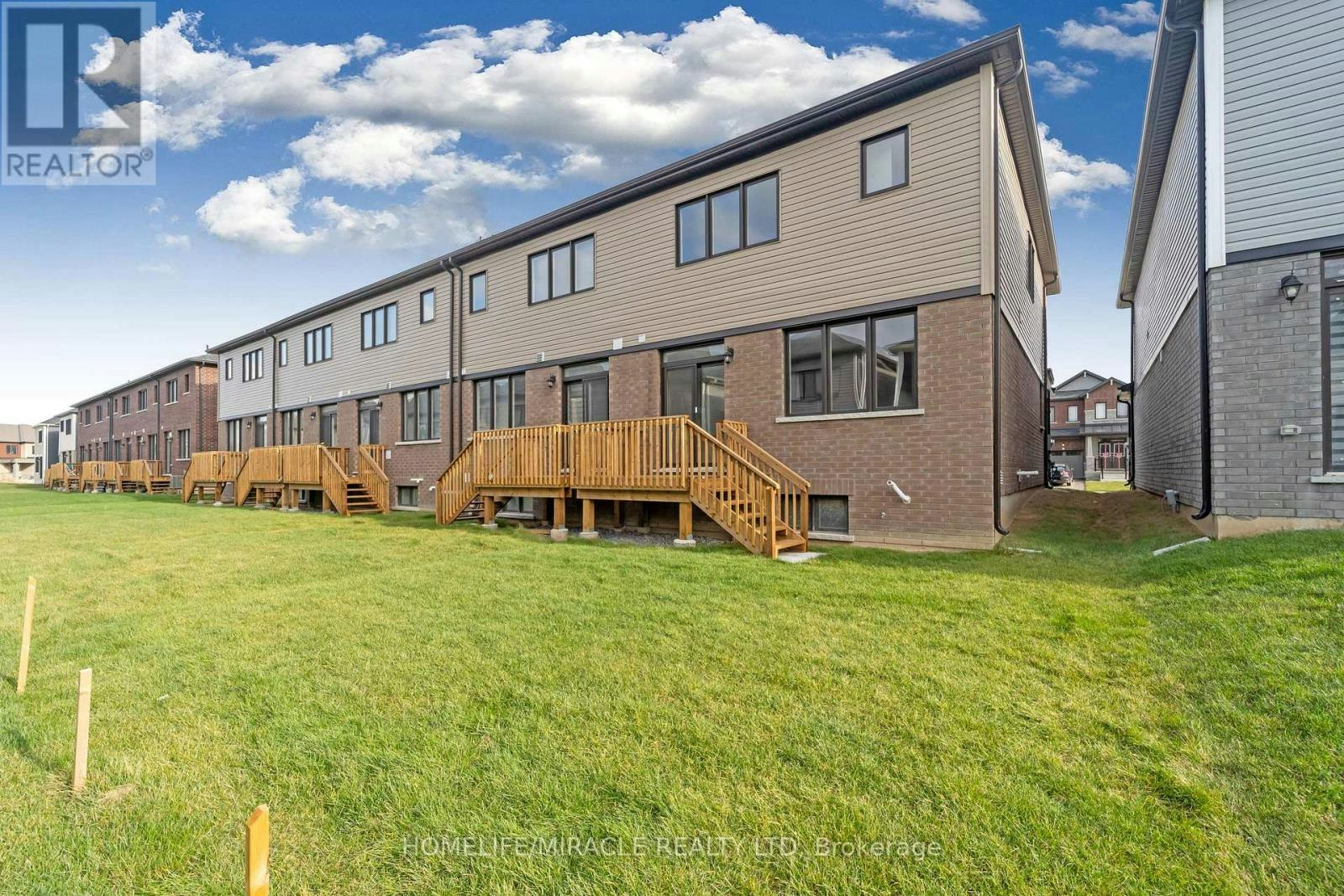 41 Sugar May Avenue, Thorold, ON, L2V 0K9 - 37
