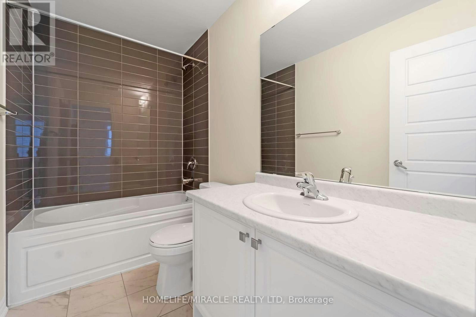 41 Sugar May Avenue, Thorold, ON, L2V 0K9 - 9