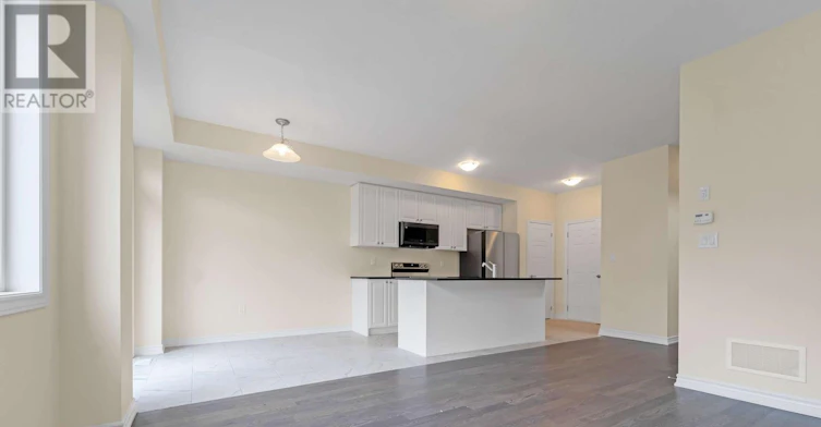 41 Sugar May Avenue, Thorold, ON, L2V 0K9 - 12