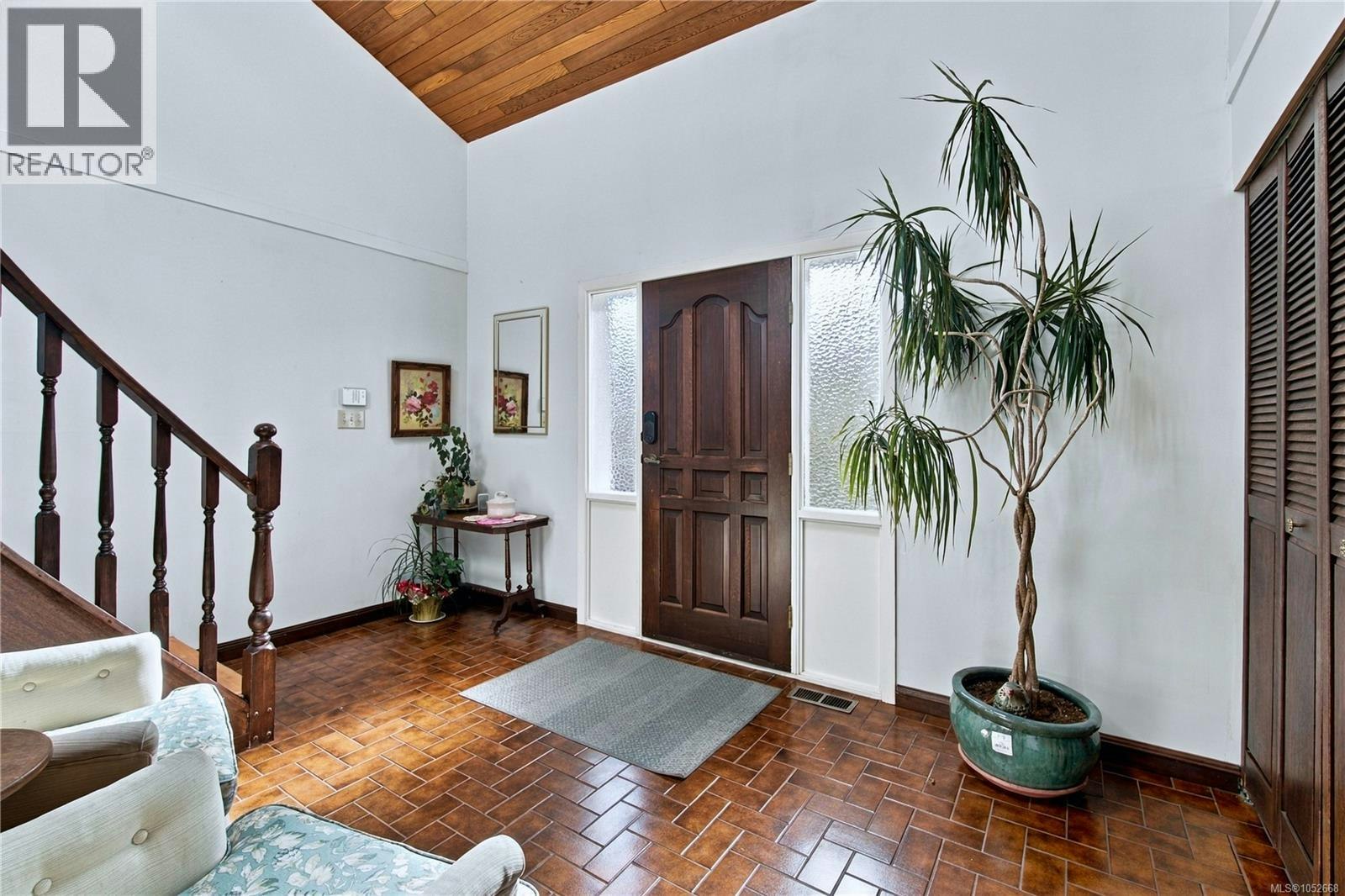 6728 Medd Road - 3