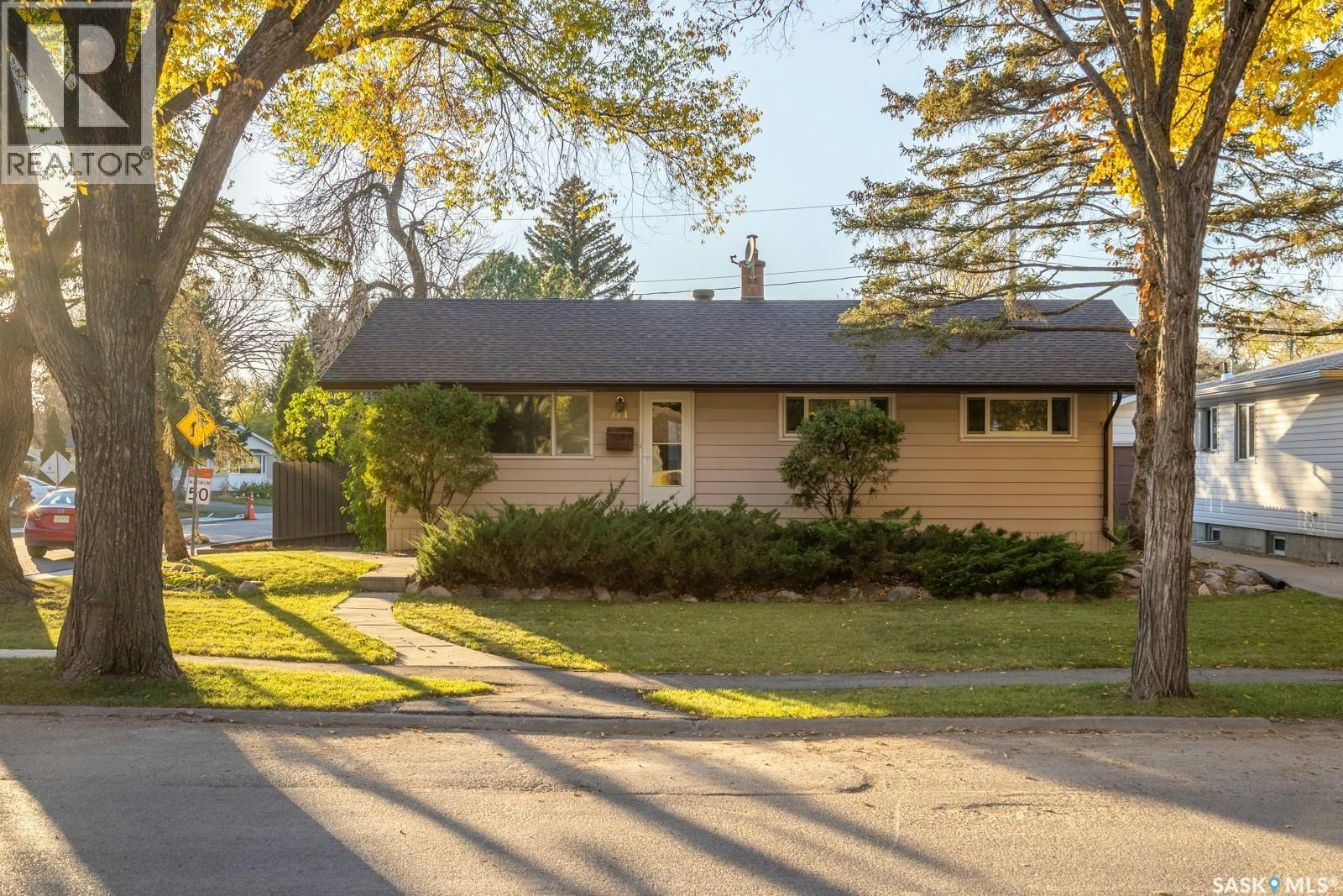 224 Frontenac Drive, Regina, SK, S4S 3B5