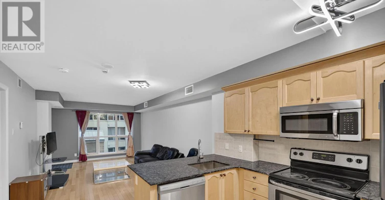 506-242 Rideau Street, Ottawa, ON, K1N 0B7 - 4