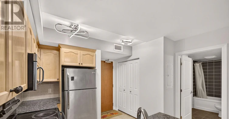 506-242 Rideau Street, Ottawa, ON, K1N 0B7 - 3