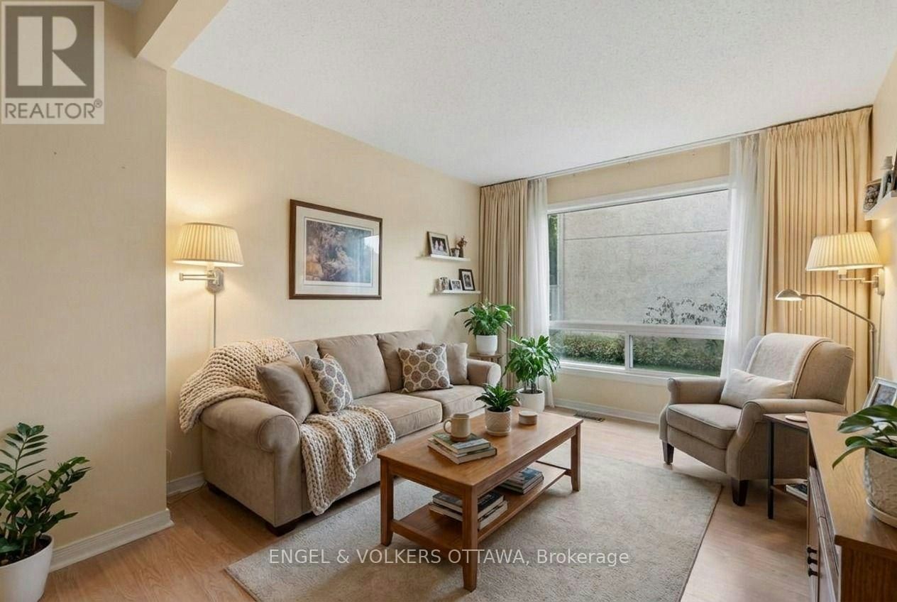 18-1280 Cahill Drive, Ottawa, ON, K1V 9R1