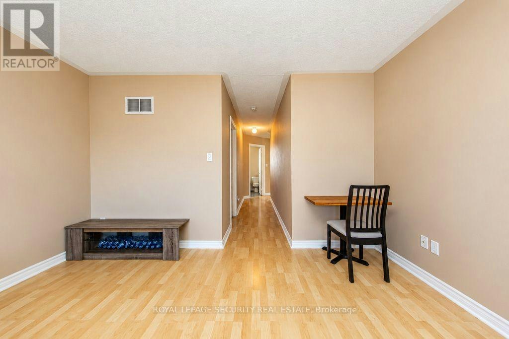 134A Finch Avenue W, Toronto, ON, M2N 2H9 - 33