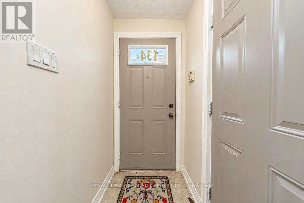 134A Finch Avenue W, Toronto, ON, M2N 2H9 - 39