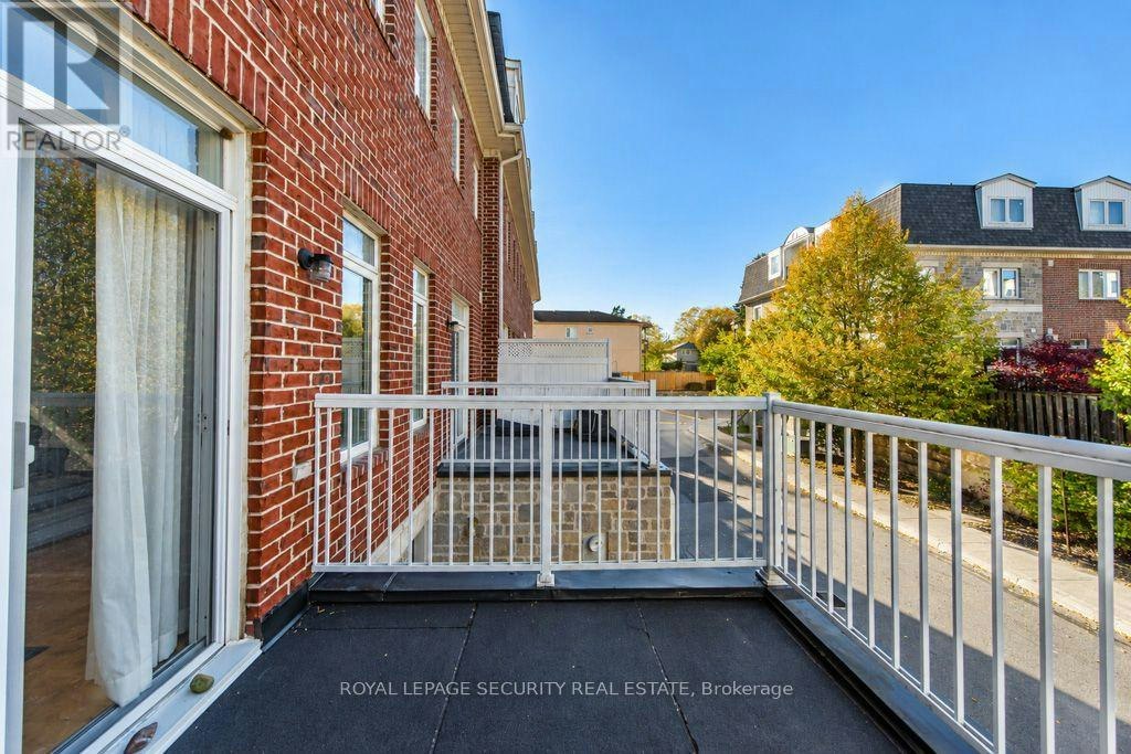 134A Finch Avenue W, Toronto, ON, M2N 2H9 - 41