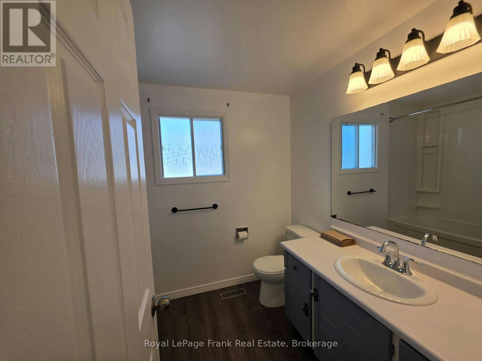 35 Kingsview Court, Clarington, ON, L1E 1E7 - 17