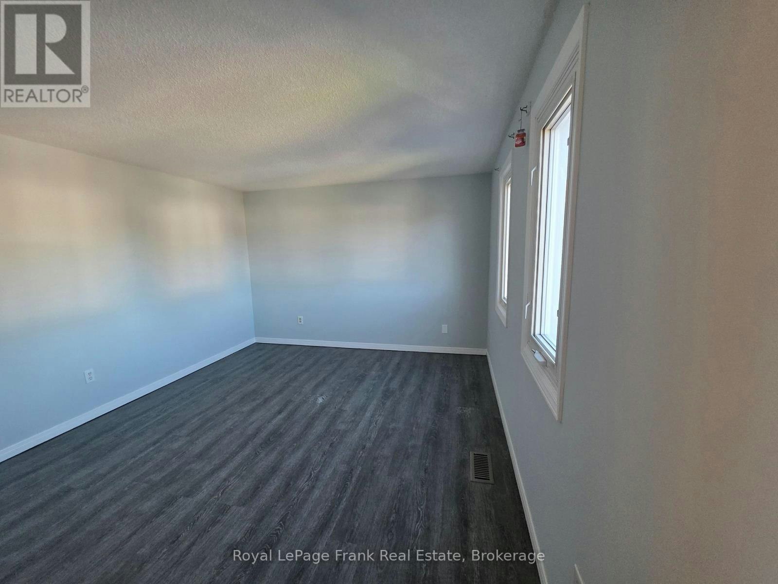35 Kingsview Court, Clarington, ON, L1E 1E7 - 23