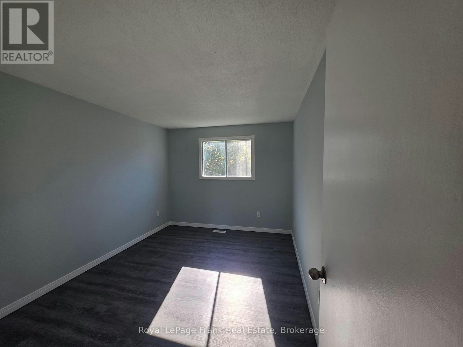 35 Kingsview Court, Clarington, ON, L1E 1E7 - 14