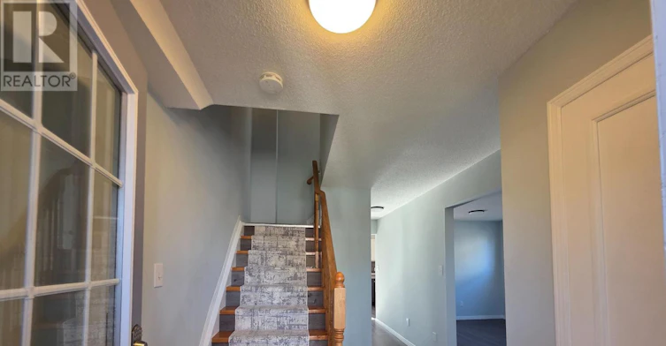35 Kingsview Court, Clarington, ON, L1E 1E7 - 4