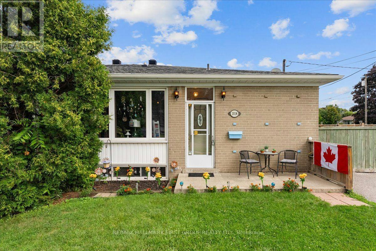 1014 Dunlop Street E, Whitby, ON, L1N 1T4
