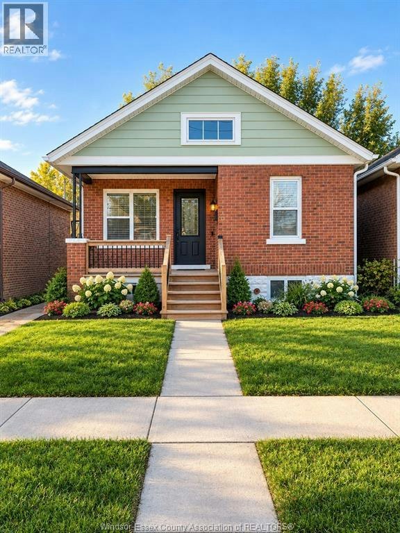 1124 Ellis Street East, Windsor, ON, N8X 2J3