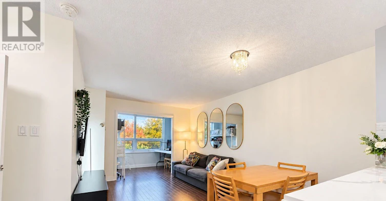 115-326 Major Mackenzie Drive E, Richmond Hill, ON, L4C 8T4 - 3