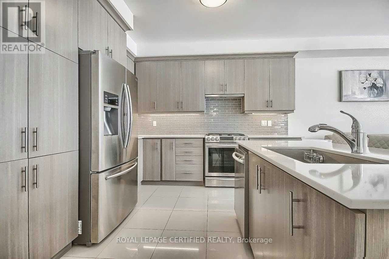 170 Gibson Circle, Bradford West Gwillimbury, ON, L6B 1H9 - 11
