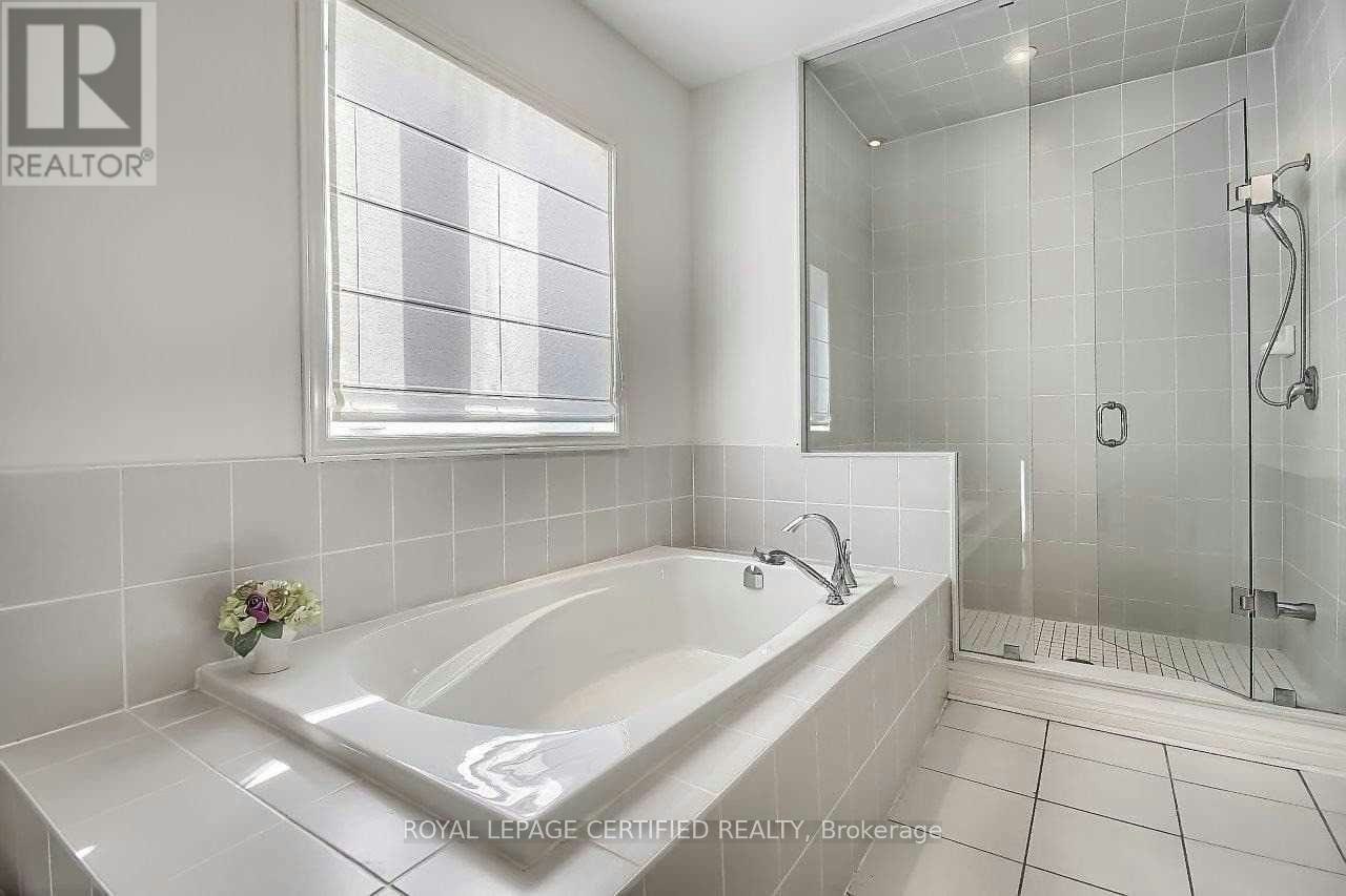 170 Gibson Circle, Bradford West Gwillimbury, ON, L6B 1H9 - 19
