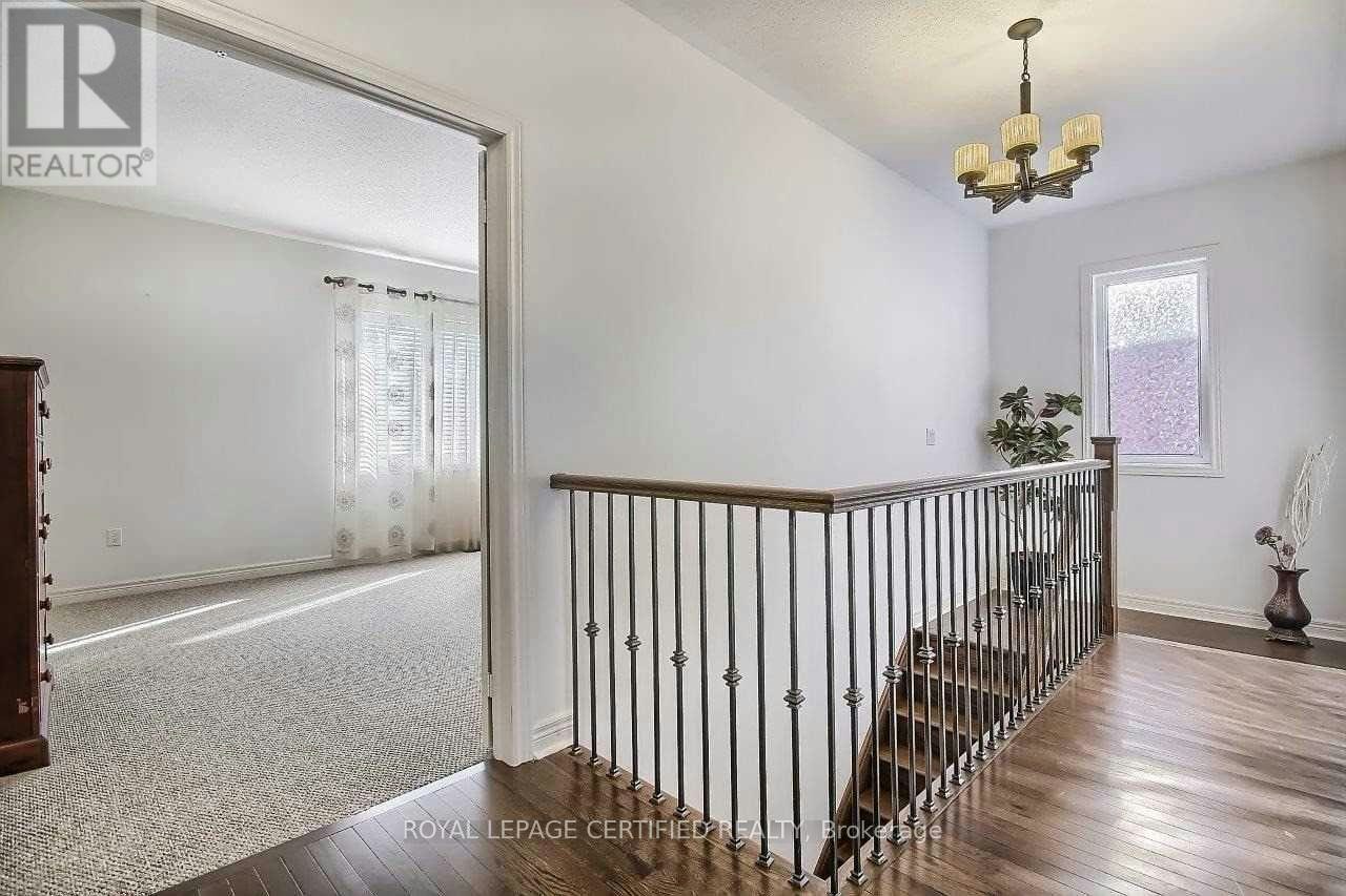 170 Gibson Circle, Bradford West Gwillimbury, ON, L6B 1H9 - 14