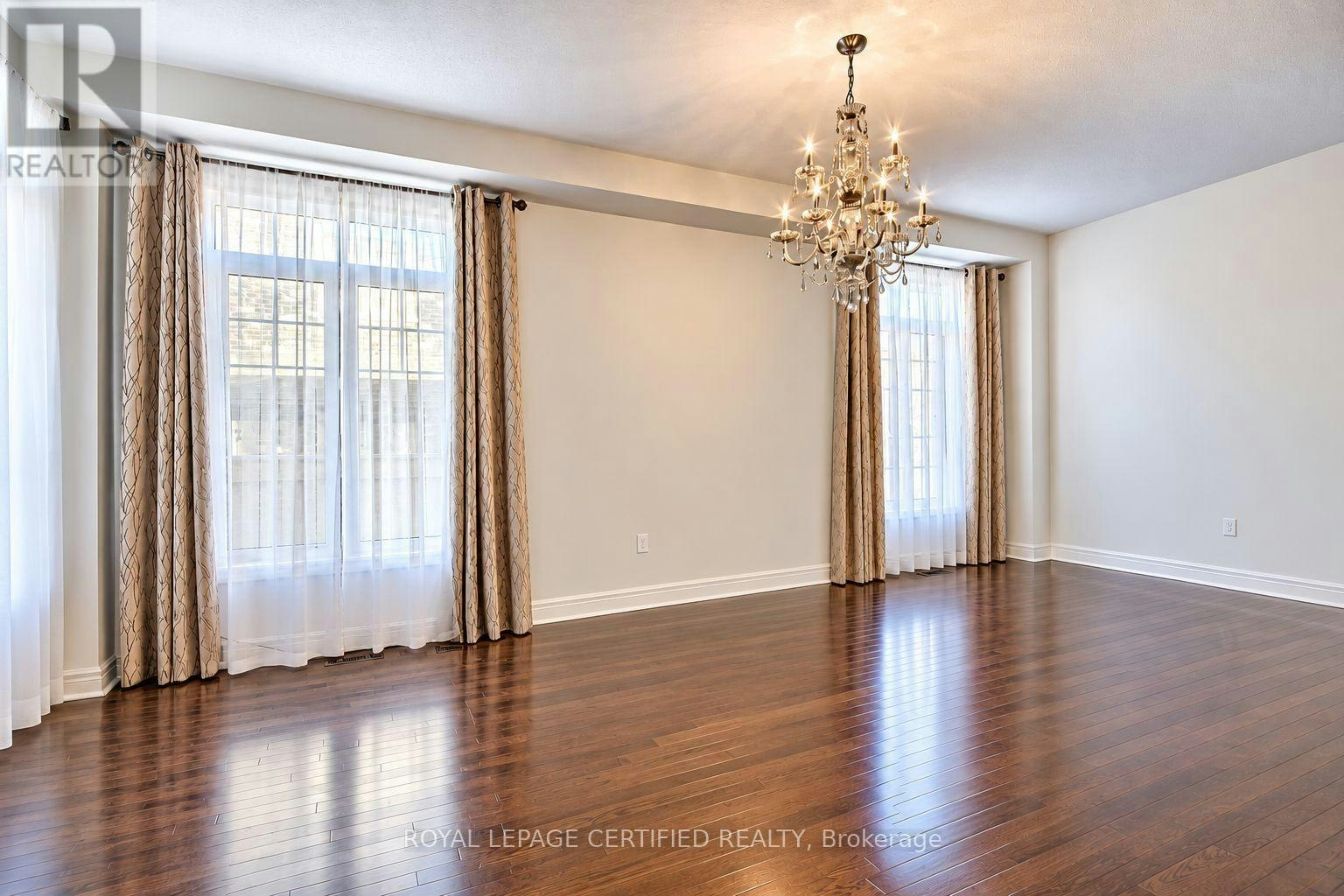 170 Gibson Circle, Bradford West Gwillimbury, ON, L6B 1H9 - 5