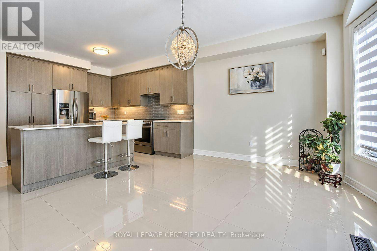 170 Gibson Circle, Bradford West Gwillimbury, ON, L6B 1H9 - 12