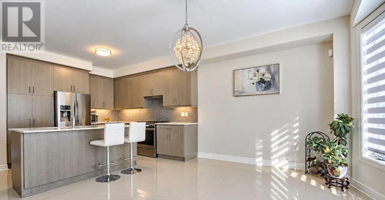 170 Gibson Circle, Bradford West Gwillimbury, ON, L6B 1H9 - 12