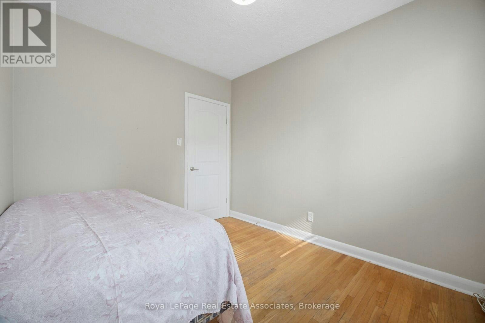 1636 Springwell Avenue, Mississauga, ON, L5J 3H9 - 35