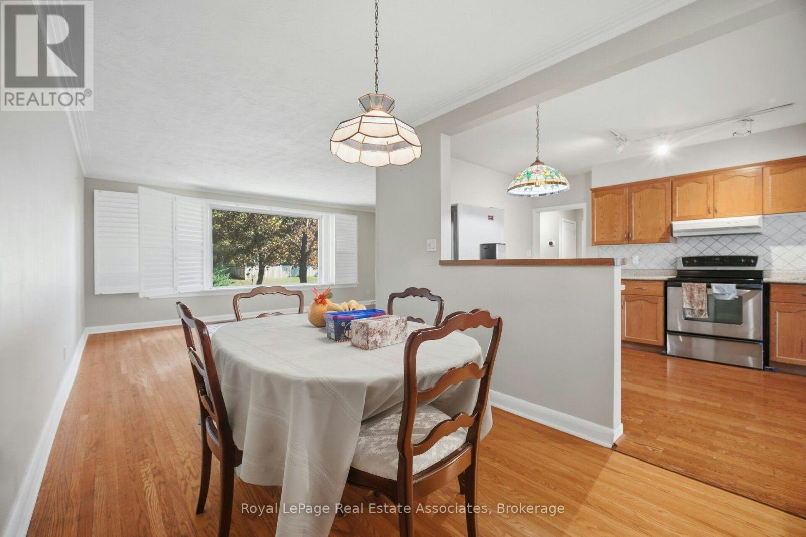 1636 Springwell Avenue, Mississauga, ON, L5J 3H9 - 11