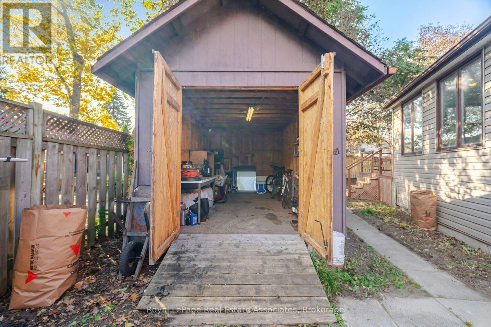 1636 Springwell Avenue, Mississauga, ON, L5J 3H9 - 49