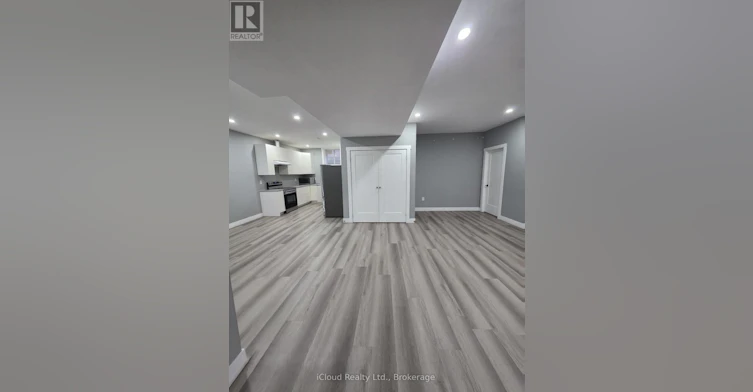 646 5th Street WEST, Hamilton, ON, L9C 3R2 - 3