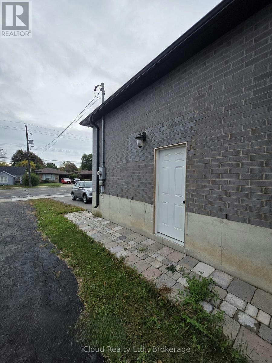 646 5th Street WEST, Hamilton, ON, L9C 3R2 - 14