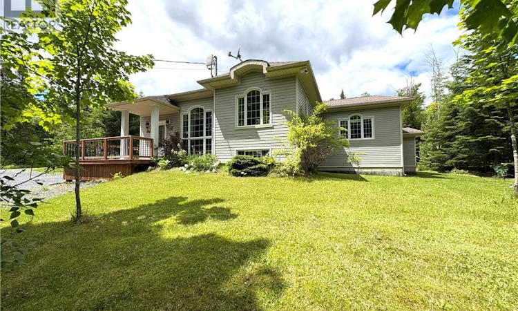 386 Martin Street