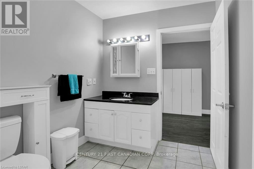 213 Wellington Street, London, ON, N6B 2L2 - 18