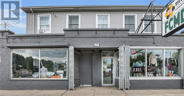 213 Wellington Street, London, ON, N6B 2L2 - 2