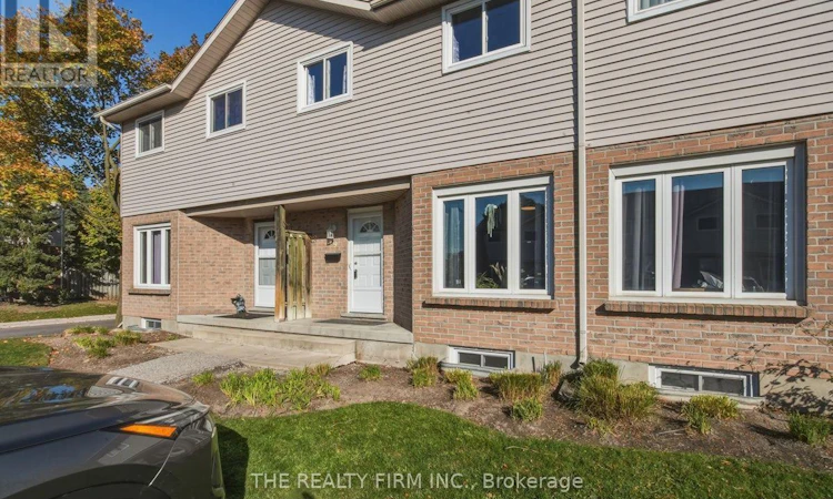 9-628 Wharncliffe Road S