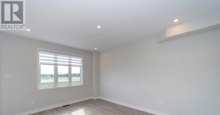 128 Main Halyard Lane, Ottawa, ON, K2J 7B6 - 11