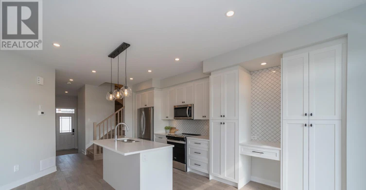 128 Main Halyard Lane, Ottawa, ON, K2J 7B6 - 6