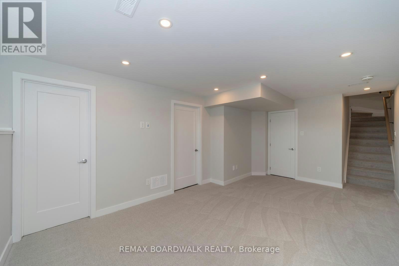 128 Main Halyard Lane, Ottawa, ON, K2J 7B6 - 31