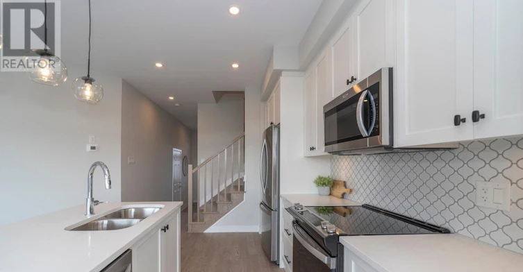 128 Main Halyard Lane, Ottawa, ON, K2J 7B6 - 3