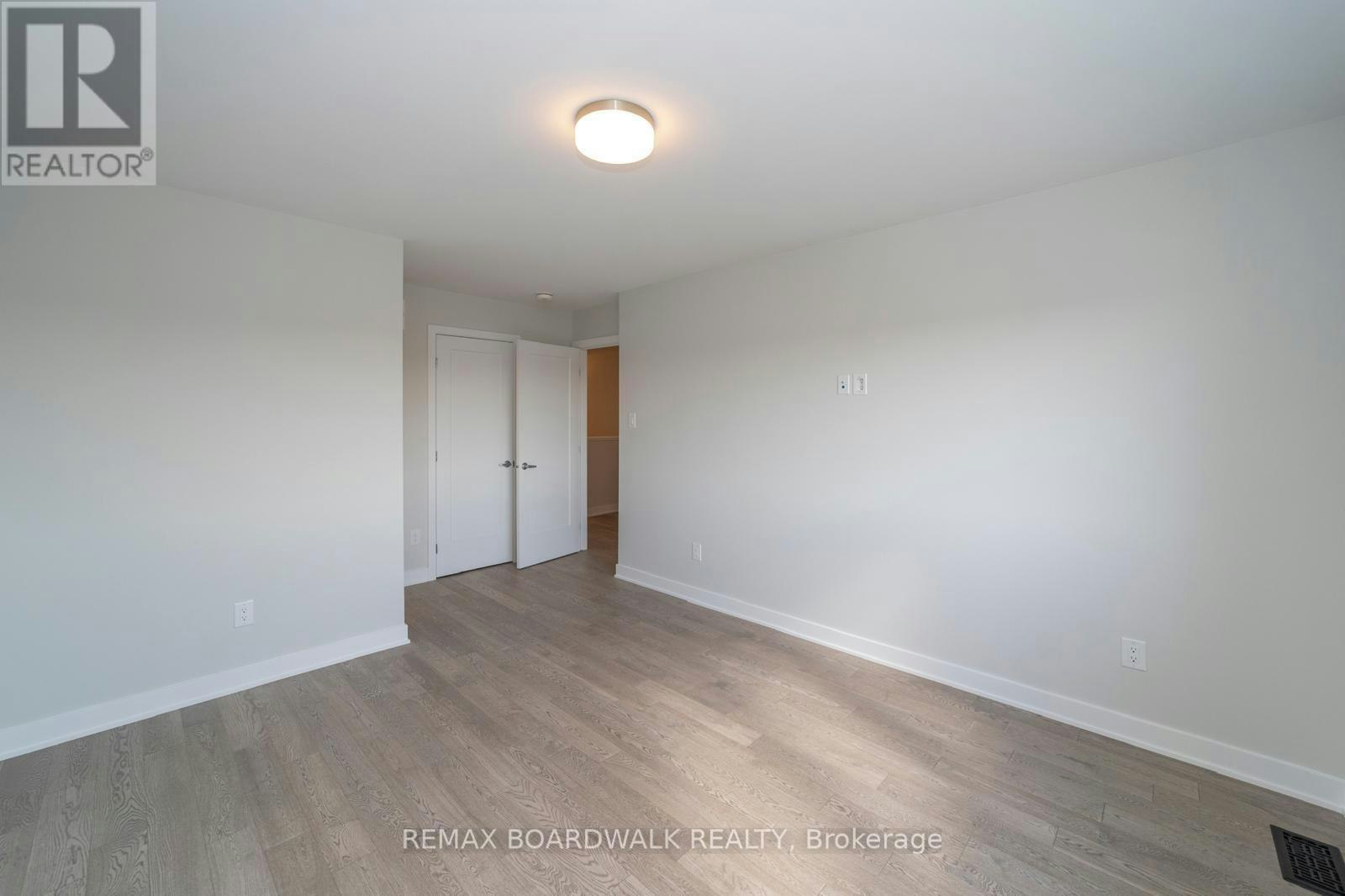 128 Main Halyard Lane, Ottawa, ON, K2J 7B6 - 16