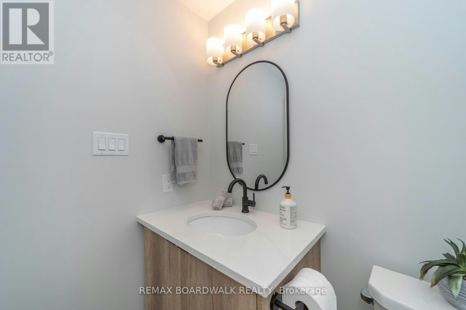 128 Main Halyard Lane, Ottawa, ON, K2J 7B6 - 19