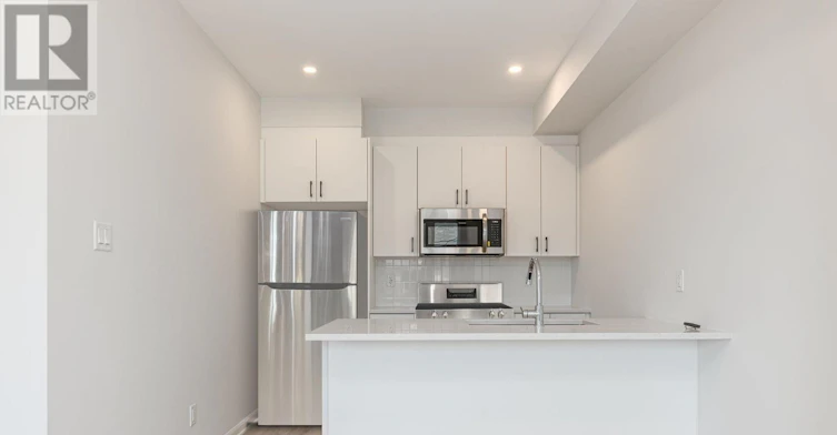 657 Moonglade Crescent, Ottawa, ON, K2J 7N2 - 7
