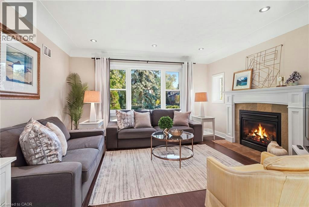 313 Shore Boulevard NORTH - 4