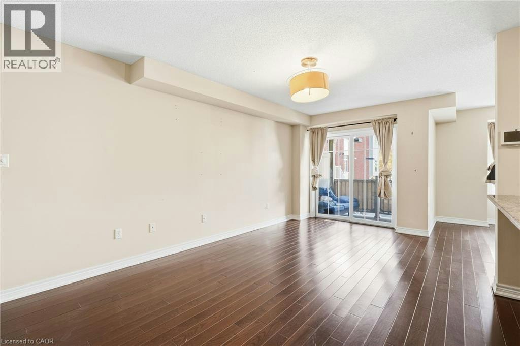 10-362 Plains Road E, Burlington, ON, L7T 0A4 - 7