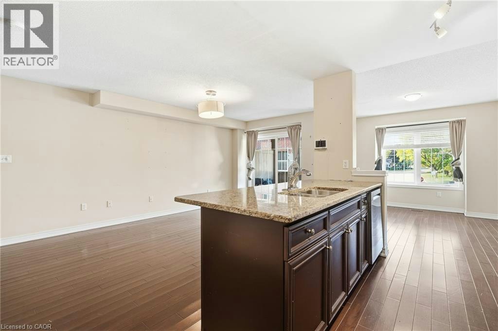 10-362 Plains Road E, Burlington, ON, L7T 0A4 - 6
