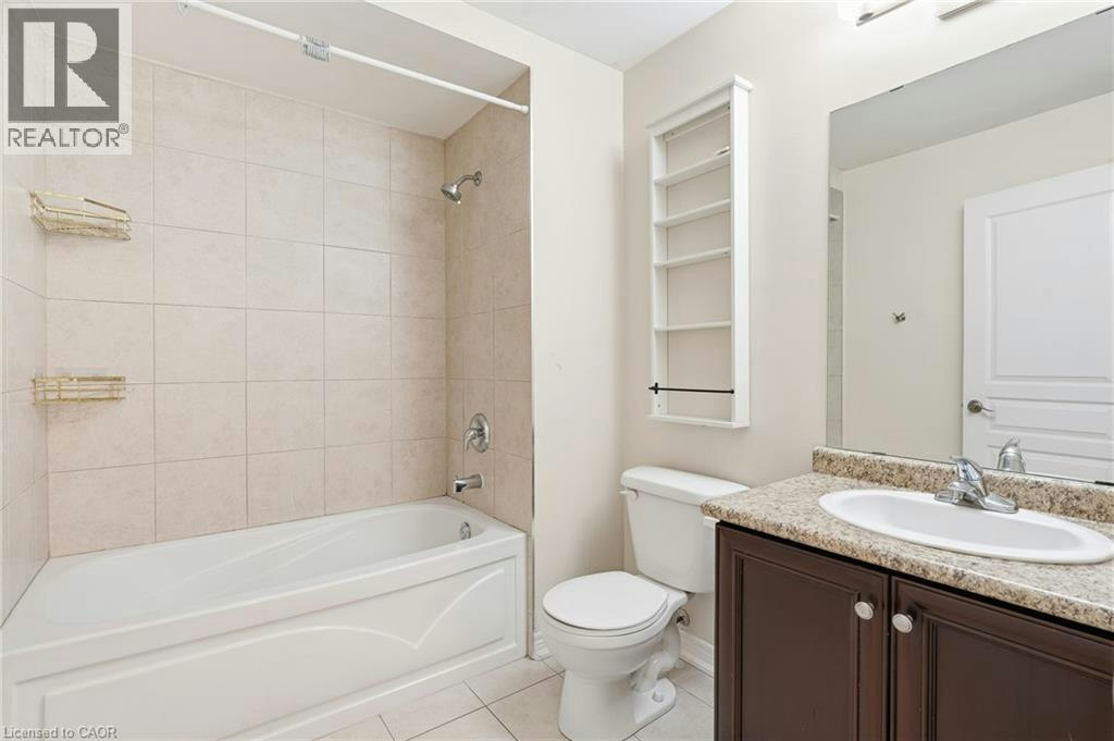 10-362 Plains Road E, Burlington, ON, L7T 0A4 - 25