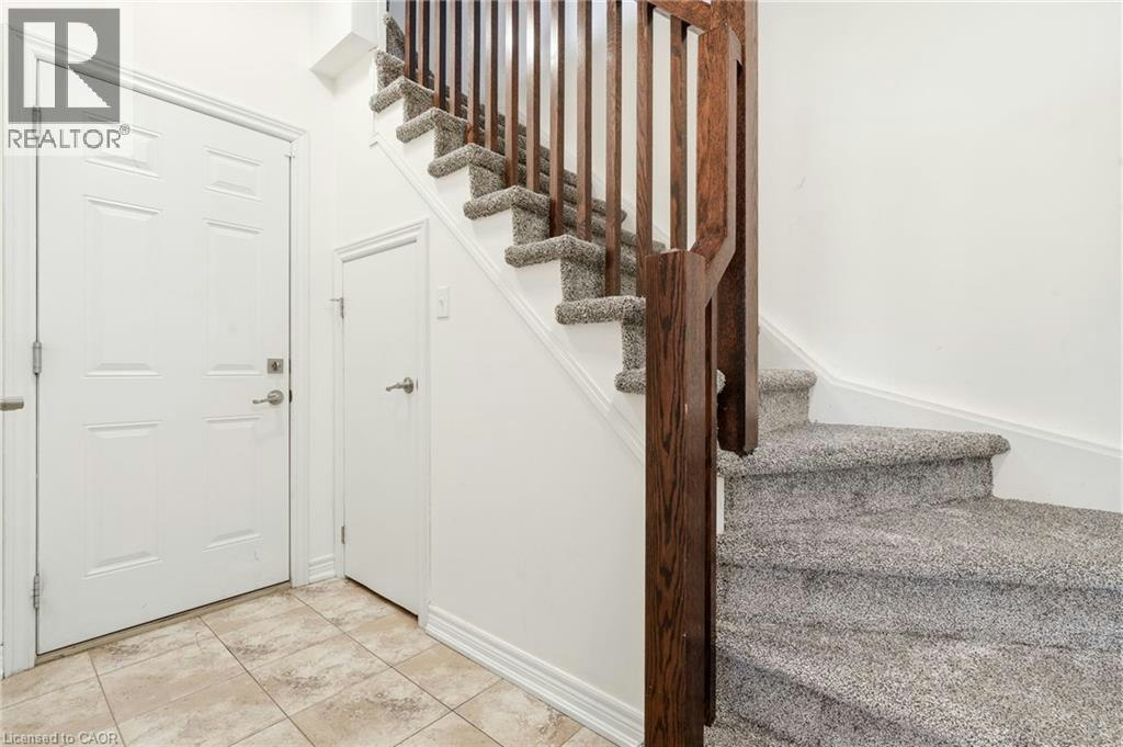 10-362 Plains Road E, Burlington, ON, L7T 0A4 - 5