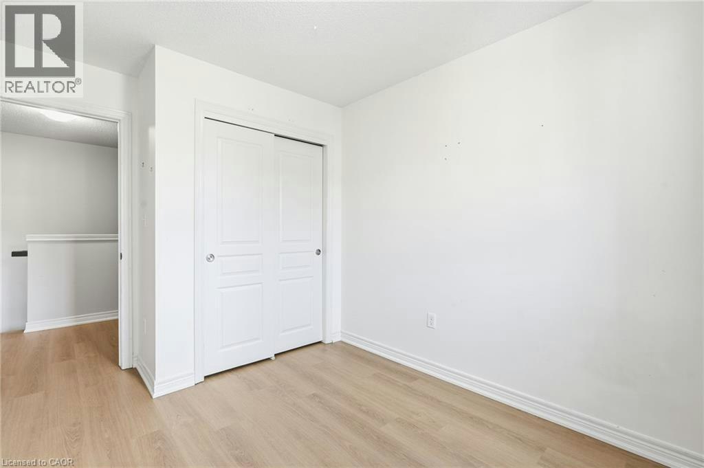 10-362 Plains Road E, Burlington, ON, L7T 0A4 - 24