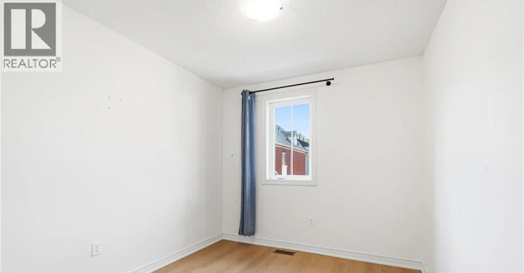 10-362 Plains Road E, Burlington, ON, L7T 0A4 - 23