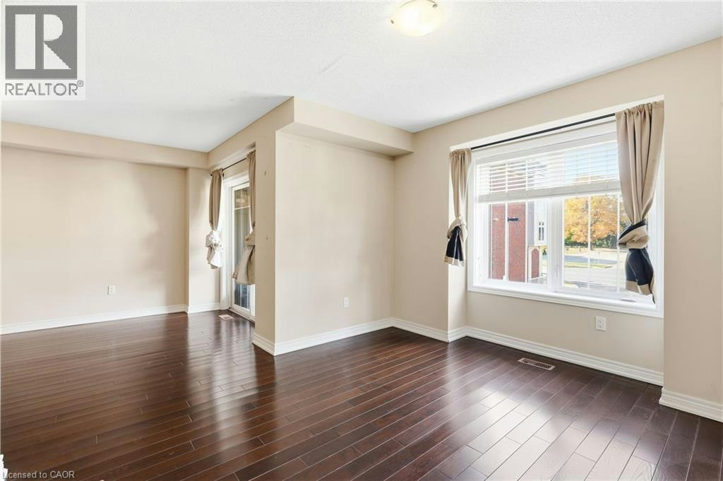 10-362 Plains Road E, Burlington, ON, L7T 0A4 - 14